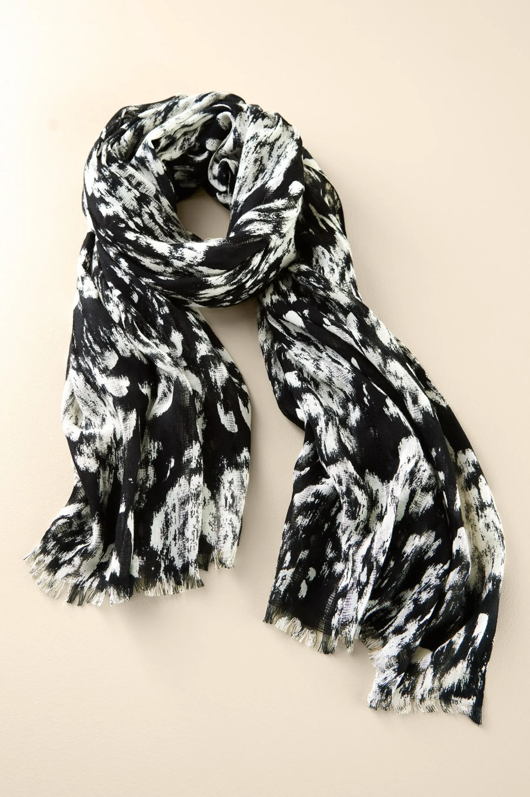 Soft Surroundings Alba Ikat Wrap Scarf> Scarves & Wraps