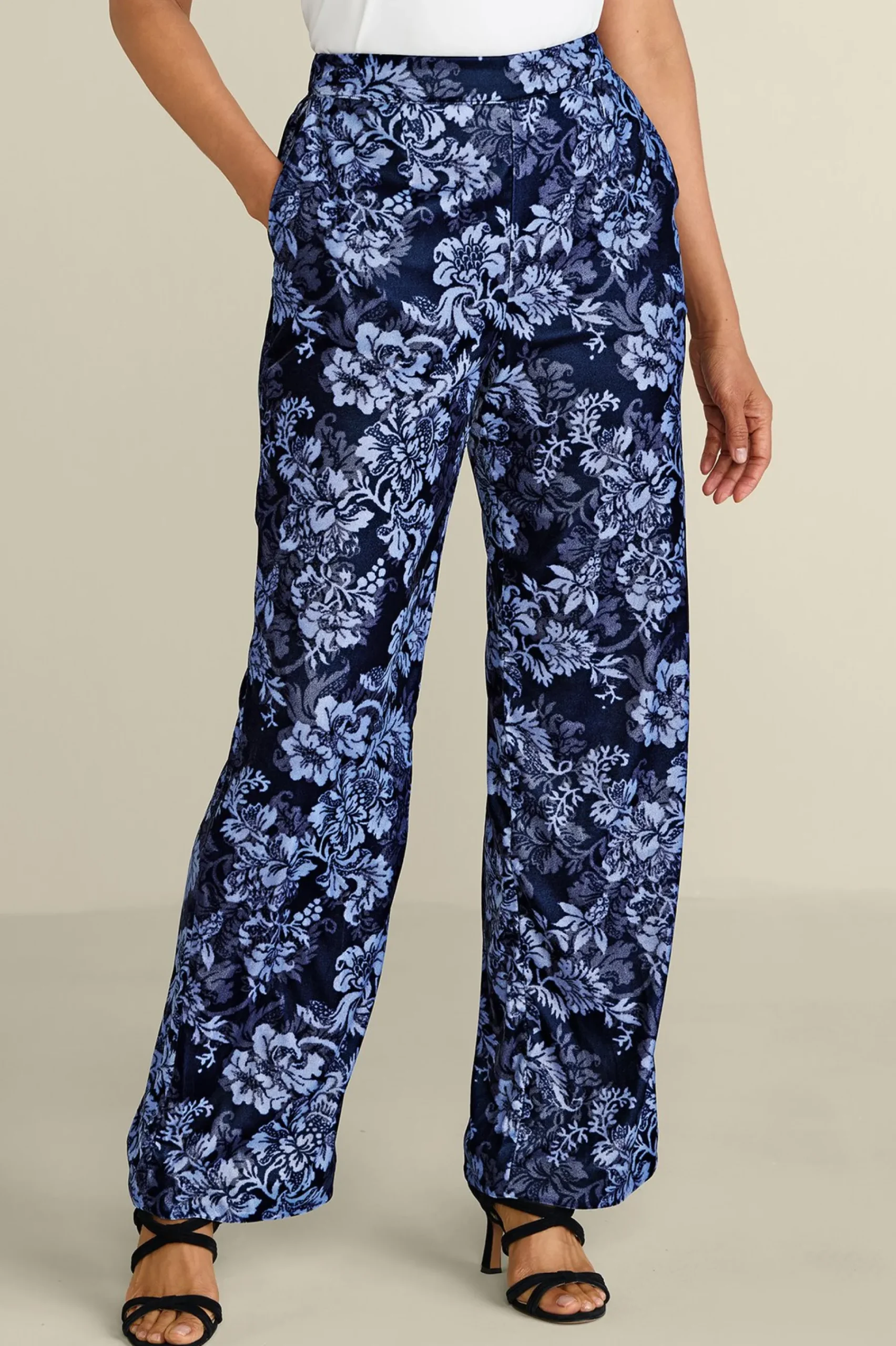 Soft Surroundings Aria Velvet Wide Leg Pants> EVelvet Styles|full length