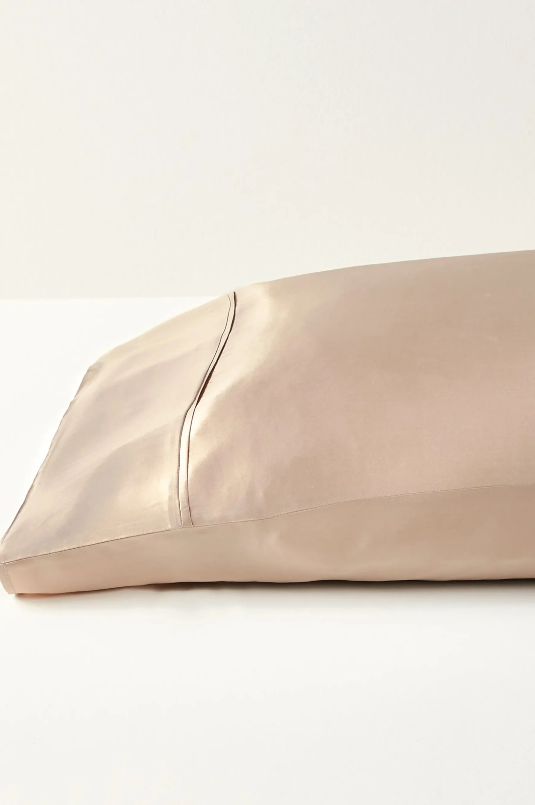 Soft Surroundings Dreamy Silk Pillowcase> pillowcases & shams