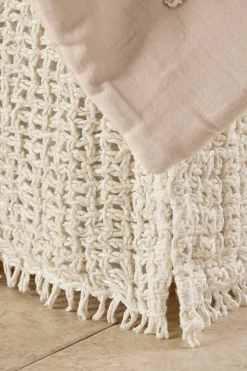 Soft Surroundings Hera Linen Bedskirt> bedskirts