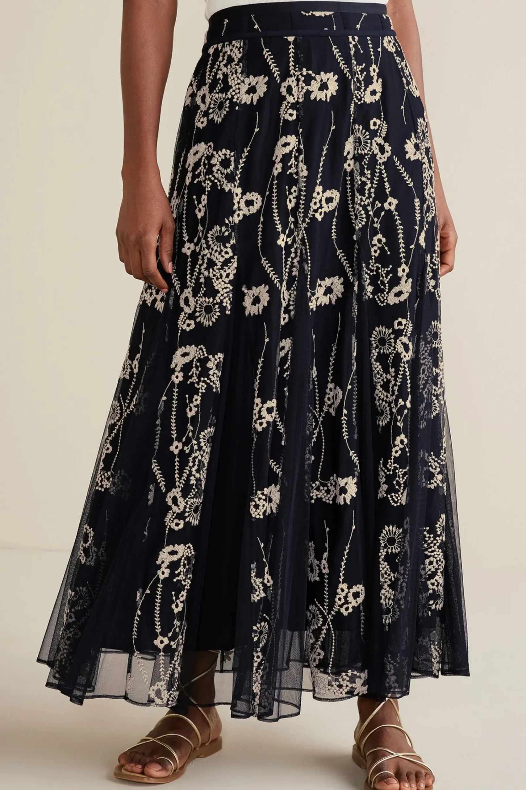 Soft Surroundings Petites Leatrice Embroidered Maxi Skirt> Global Artistry|Skirts