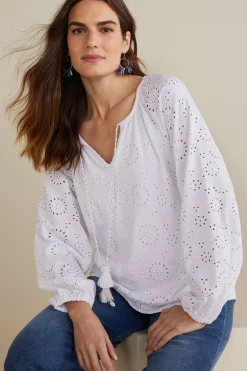 Soft Surroundings Petites Rhiannon Eyelet Peasant Top><noscript><img width=