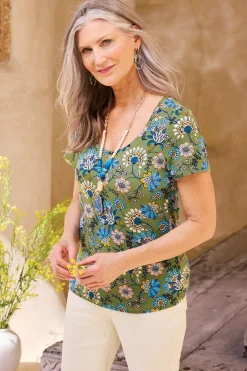 Soft Surroundings Petites Soft Essential™ SUPIMA® Short Sleeve Tee><noscript><img width=