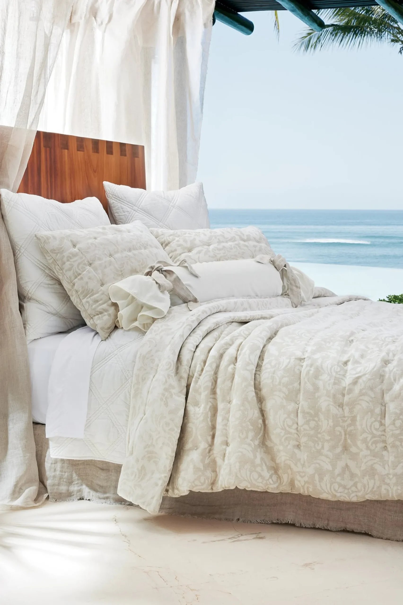 Soft Surroundings Rosalyn Damask Sham> pillowcases & shams