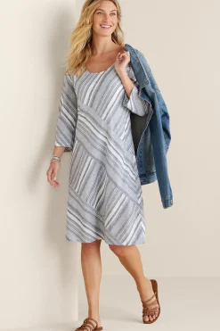 Soft Surroundings Sonya Linen Dress><noscript><img width=