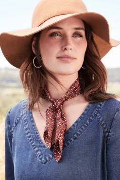 Soft Surroundings Sylvia Silk Square Scarf><noscript><img width=