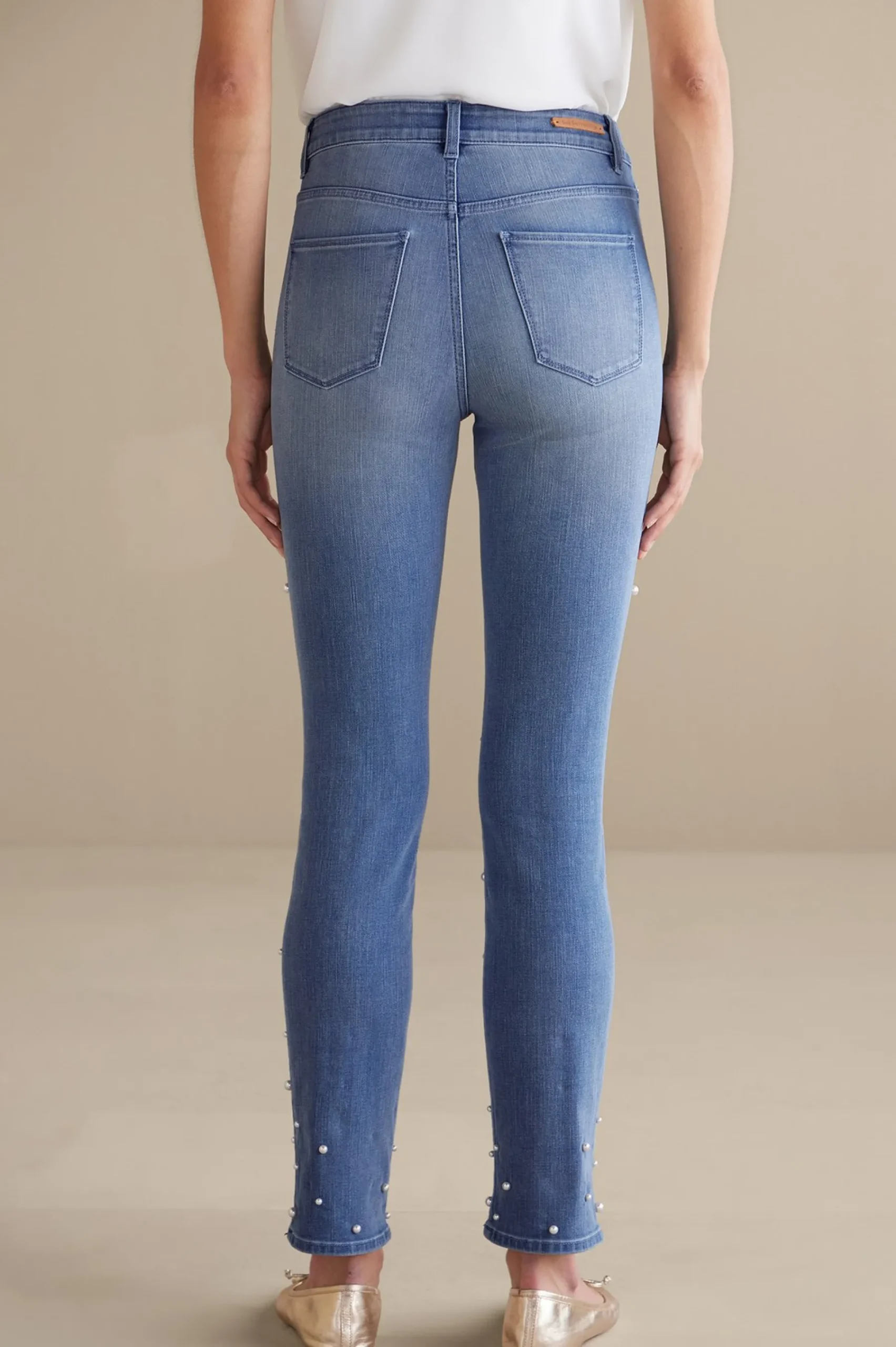 Soft Surroundings Ultimate Denim Pearl Straight Leg Jeans> Wear Now Styles|leggings